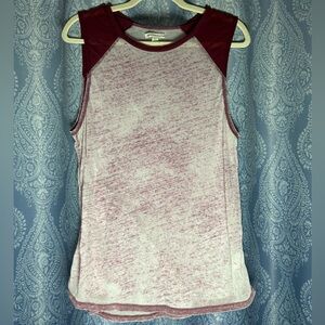 American Eagle Outfitters Maroon and White Muscle Tee